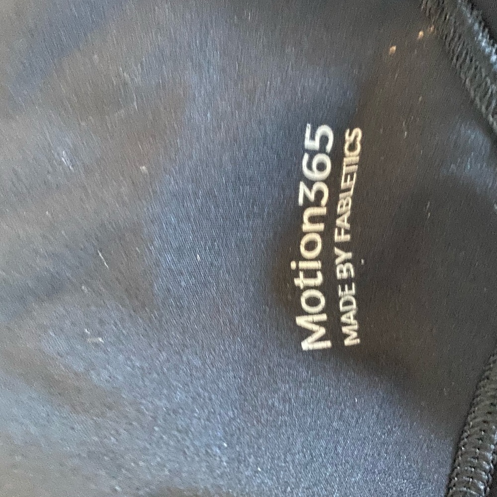 Fabletics Motion 365 - image 2